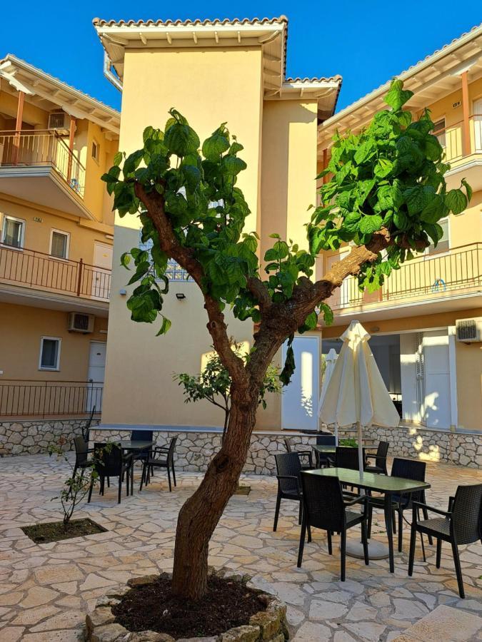 Hotel Athineon Nydri  Exterior foto