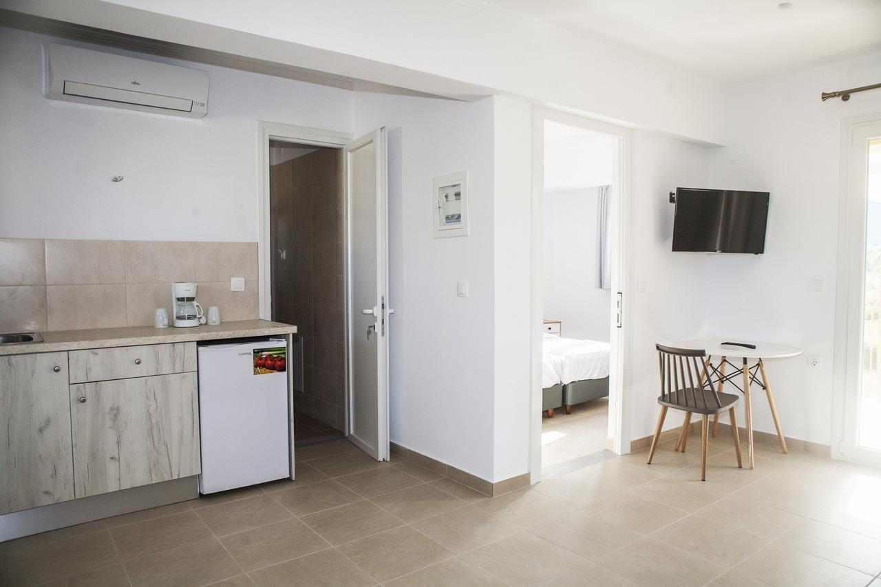 Hotel Athineon Nydri  Exterior foto